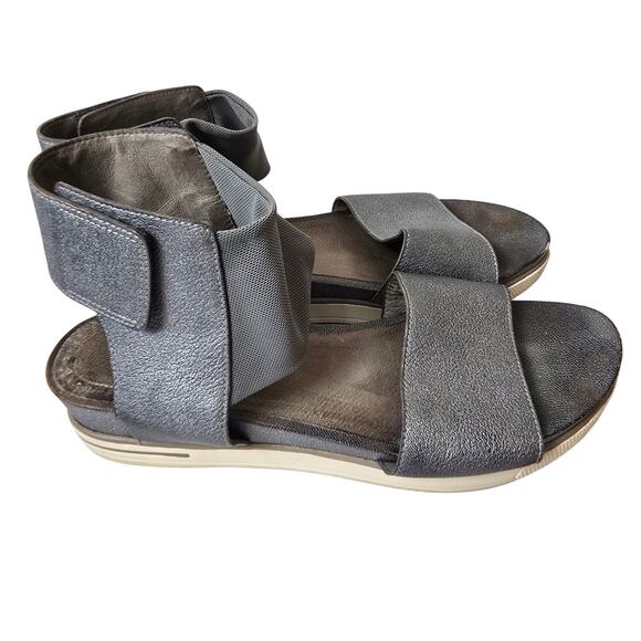 Eileen Fisher Silver Sandals Size 9.5 - Picture 1 of 6